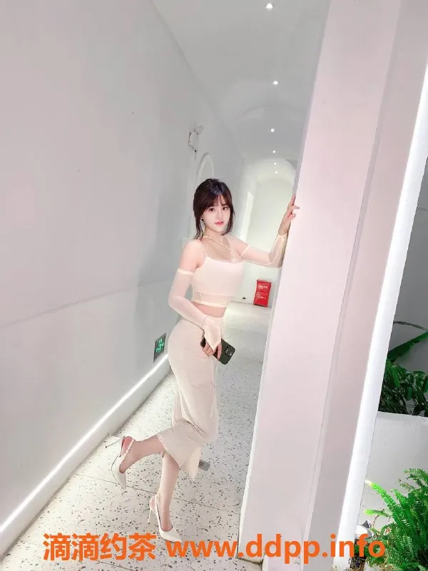 福州楼凤-福州兔兔🐰，8张服务，视频认证通过