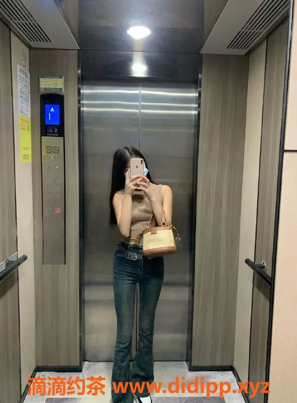 杭州上门服务资源信息,下沙思雨 165cm 48kg 性感上门服务