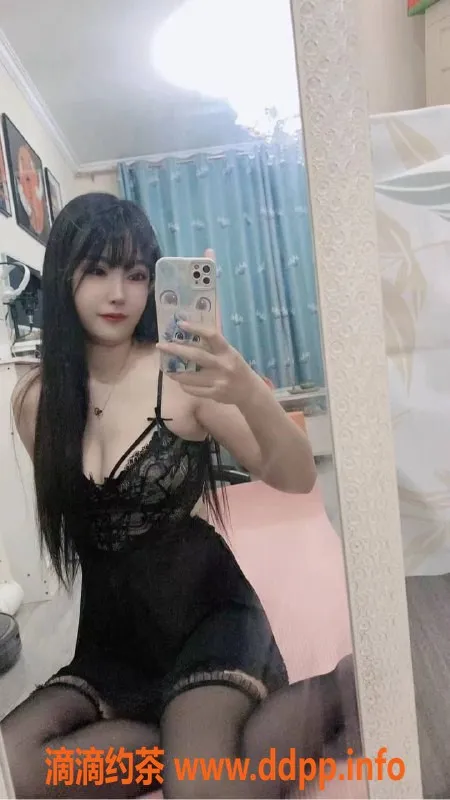 南京楼凤资源信息,浦口区薇薇，165cm 45kg 价格600元的丝袜高跟服务