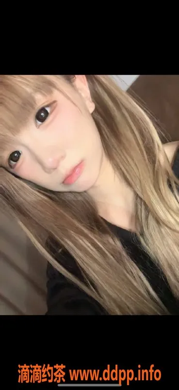 广州楼凤-天河草莓，嫩妹大长腿，6P课费体验