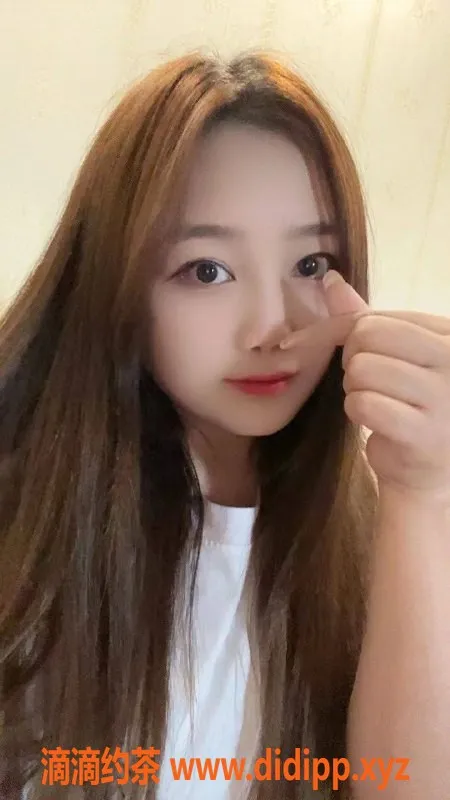 深圳楼凤资源信息,福田八九，160cm D杯，美丽与服务兼具