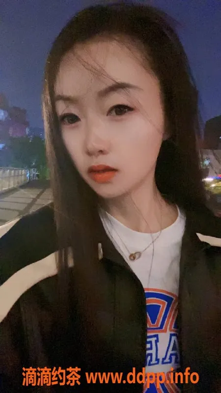 杭州楼凤-梓萱 26岁 162cm C罩杯 夜场服务2.5k