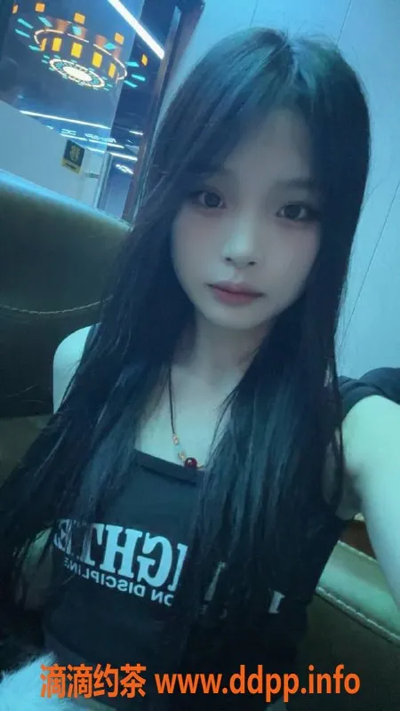 深圳楼凤-深圳龙华小果果，163cm，45kg，千元以下服务