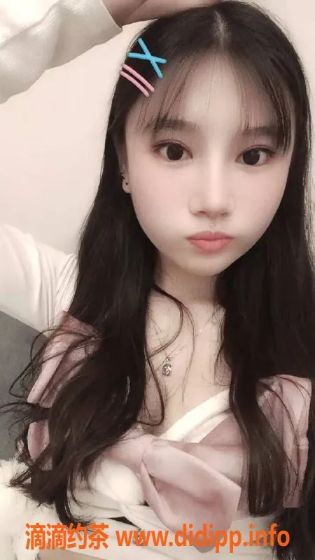 深圳楼凤资源信息,福田可心，800元起，制服丝袜服务！