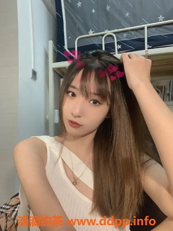 广州楼凤-天河嫩妹珊蓝，7P大胸大长腿等你来约