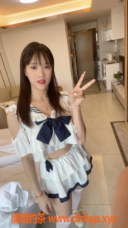 深圳楼凤-宝安慧慧，900元享鸳鸯浴与胸推服务