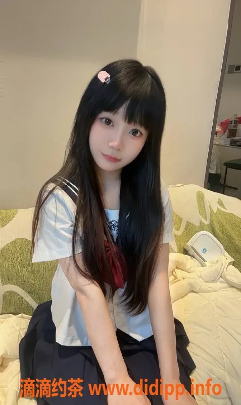 广州楼凤-天河小糯米，15P嫩妹带你体验夜课服务