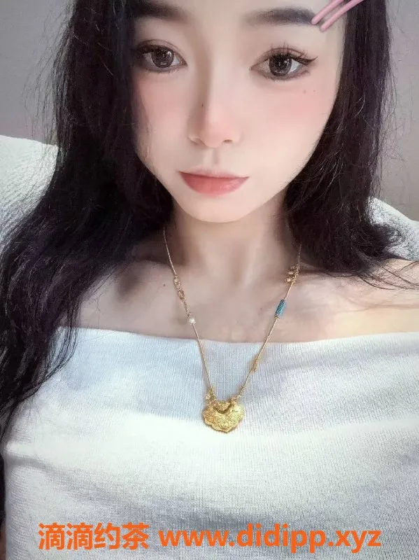 广州楼凤-天河嫩妹希希，900元最新约见体验