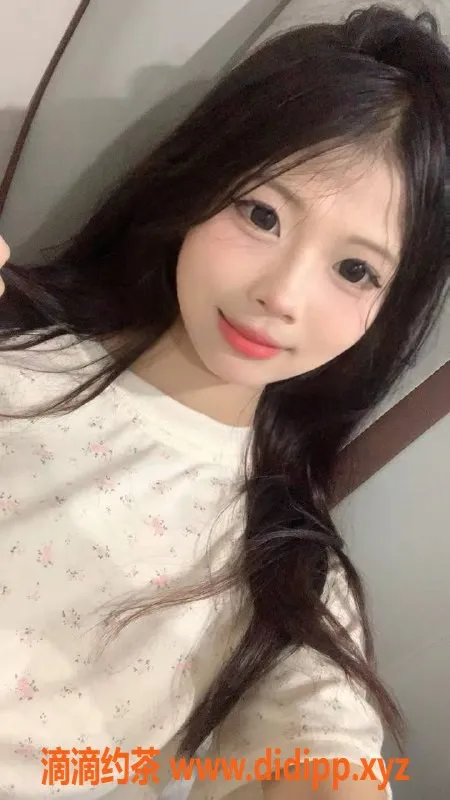 深圳楼凤资源信息,龙岗小cc，165cm B罩杯，800元起