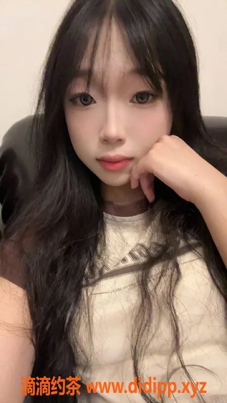 广州楼凤-天河嫩妹小艺，约600体验精彩服务