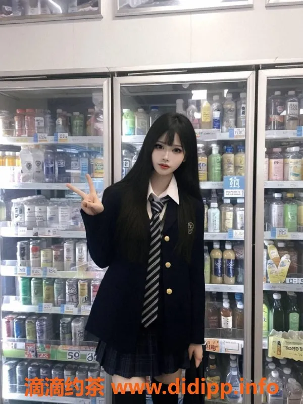 杭州楼凤-上城区安琪妹妹，22岁，170CM，36B等你来聊