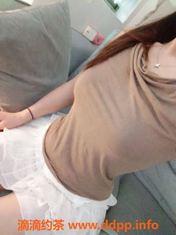 广州楼凤资源信息,天河冰冰，700元视频验证小姐服务