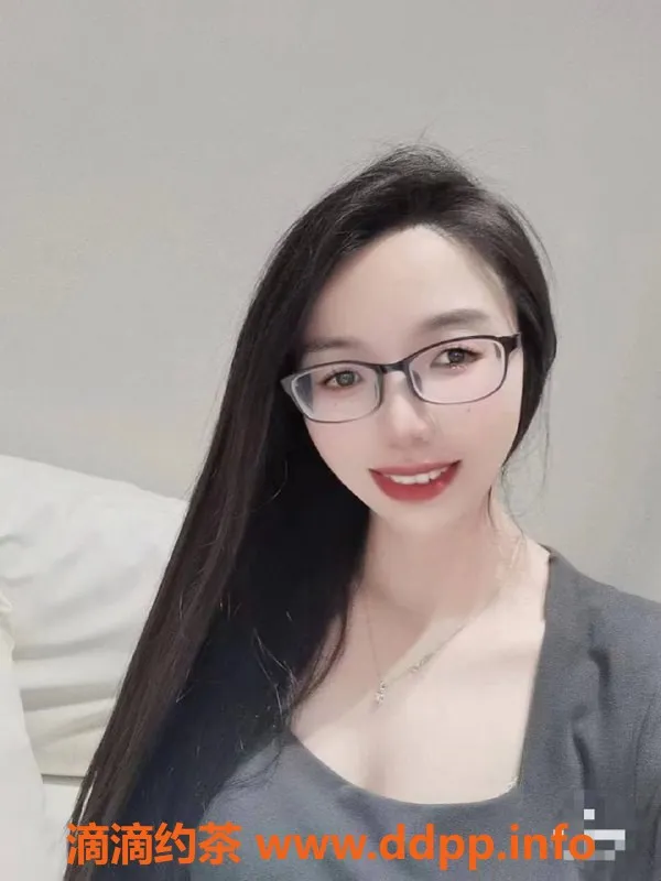 广州楼凤-天河小柔，御姐风情，550元约1小时