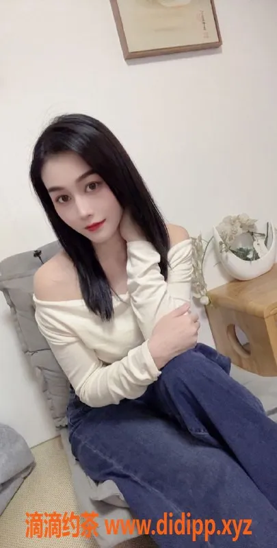 深圳楼凤资源信息,南山小雪，800元六九亲密服务