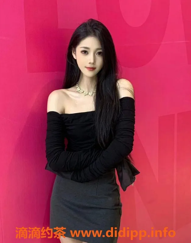 深圳楼凤-福田小月亮，1288起，舌吻调情服务