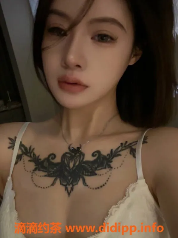 杭州楼凤-网红美少女小舞，高颜值甜酷嫩妹仅千元