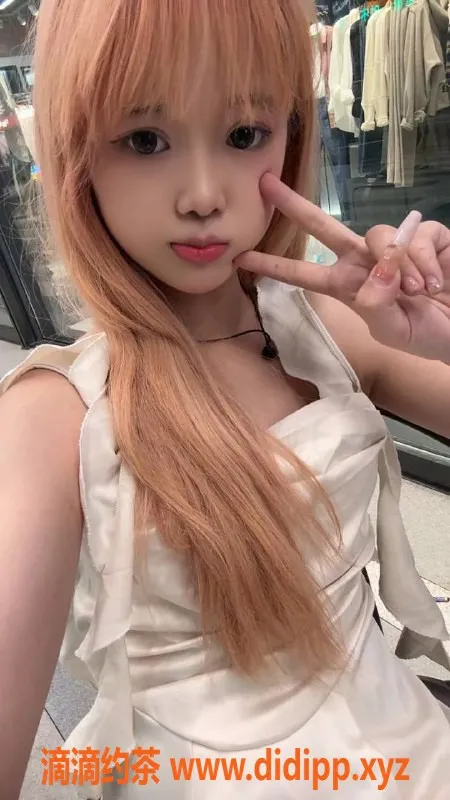 深圳楼凤-宝安小琳，800元口爆、车震服务