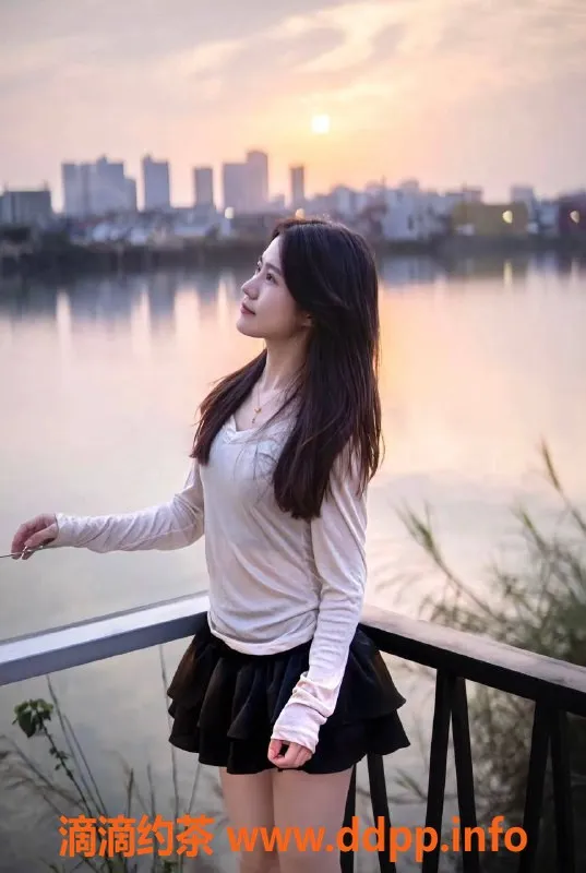 深圳楼凤-南山小鱼，1000元舌吻服务，超标体验