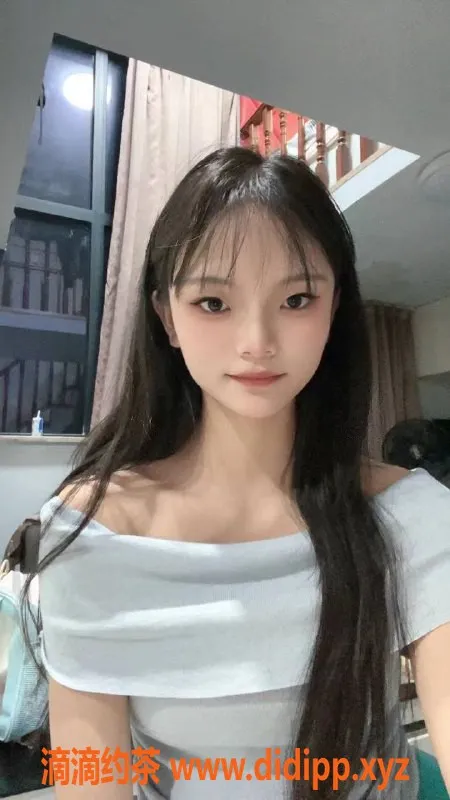 杭州上门服务-拱墅区丸子，18岁模特身材，包你惊喜