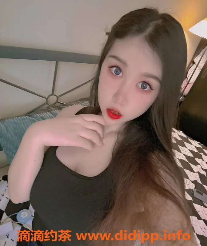 杭州楼凤-拱墅区小泽，171cm大胸E杯，性格温柔