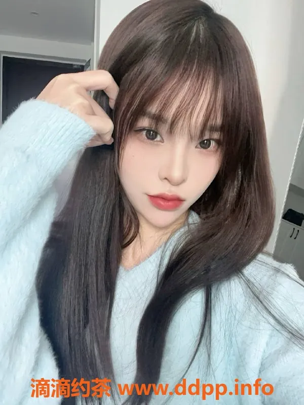 杭州楼凤-拱墅馨怡 22岁 170cm 53kg 性格好服务优