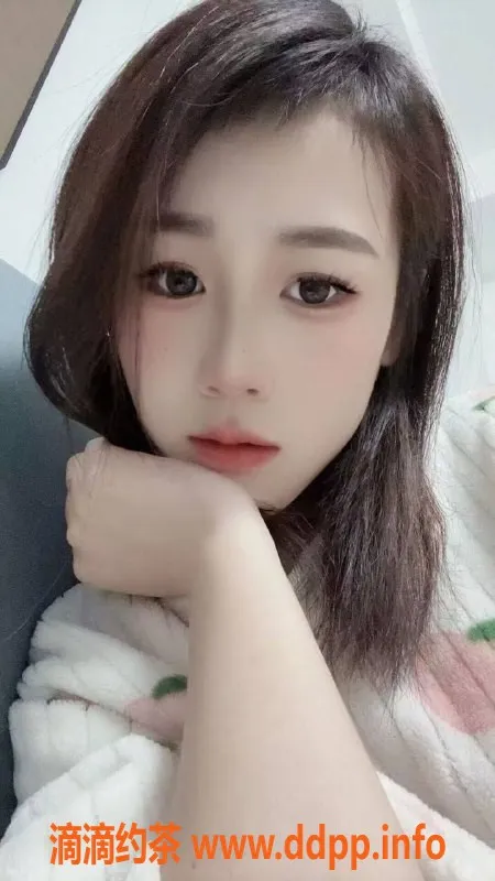 昆明上门服务-上门嫩妹雅婷，价格600P起，视频验证