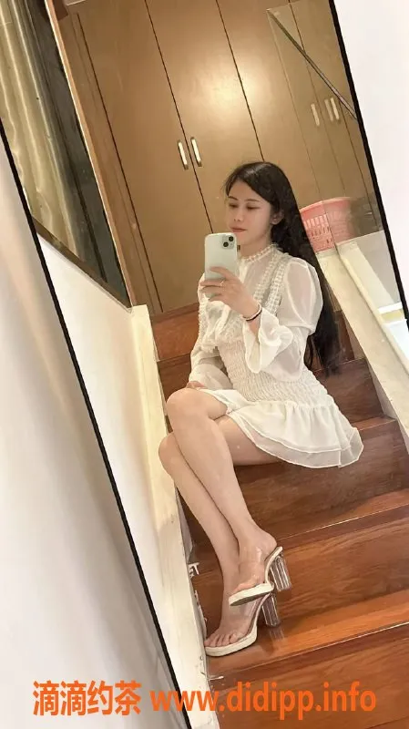 广州楼凤-天河柚子御姐，600元体验，视频验证安全！