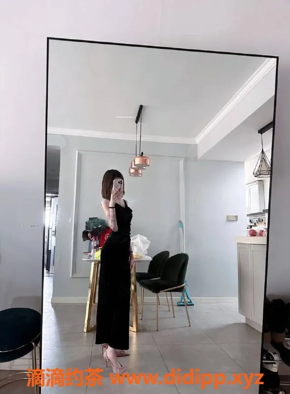 深圳楼凤-南山小雪，1088元起，制服丝袜服务