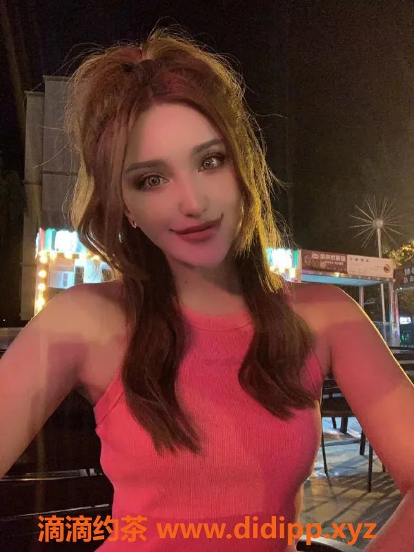 杭州楼凤-东站中俄混血雷拉，身高166，皮肤雪白