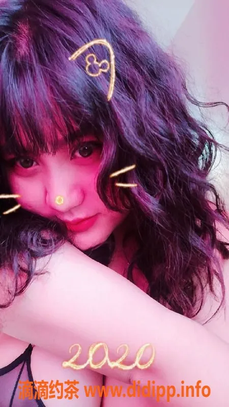 昆明楼凤-性感姑娘，身高165，价格实惠，服务一流