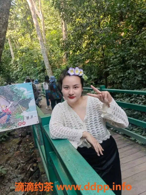 昆明楼凤-性感姑娘，身高165，价格实惠，服务一流