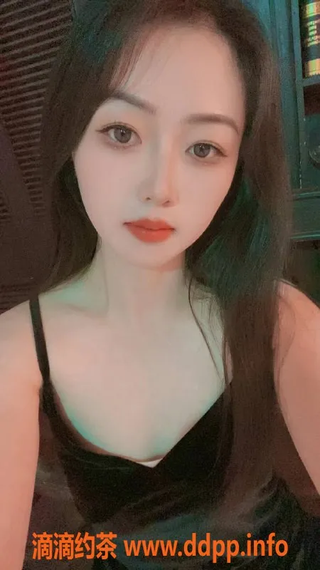 杭州上门服务-26岁梓萱，身高162，96斤，提供多种服务