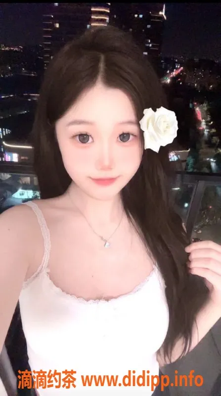 广州楼凤-天河棠棠，嫩妹大长腿，6P体验等你来！