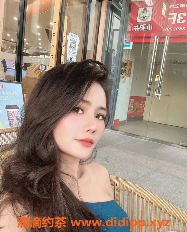 杭州楼凤-拱墅区性感熟女笑笑，166cm，94斤，C罩杯，700元起