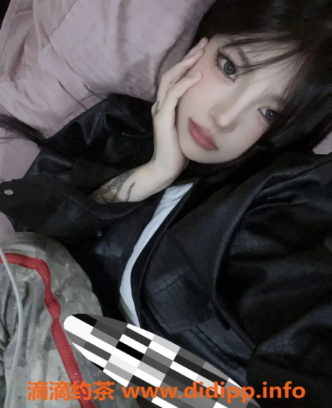 杭州楼凤资源信息,萌萌，18岁163cm白嫩美腿，套餐1280元起