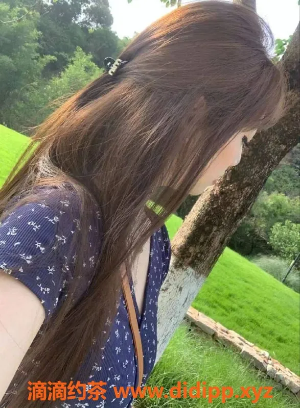 广州楼凤-白云嫩妹观观，舌吻鸳鸯浴，5P课费