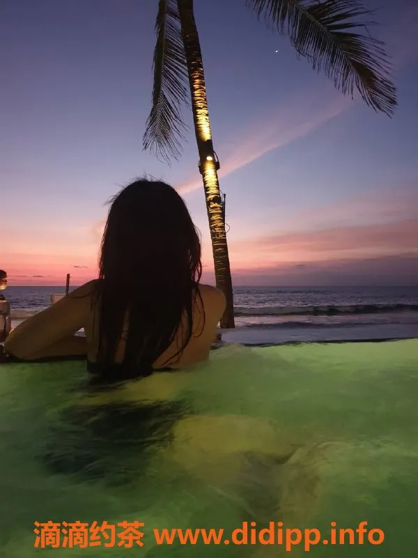 杭州楼凤-瑶瑶 24岁真C+可虐可玩具 高档体验