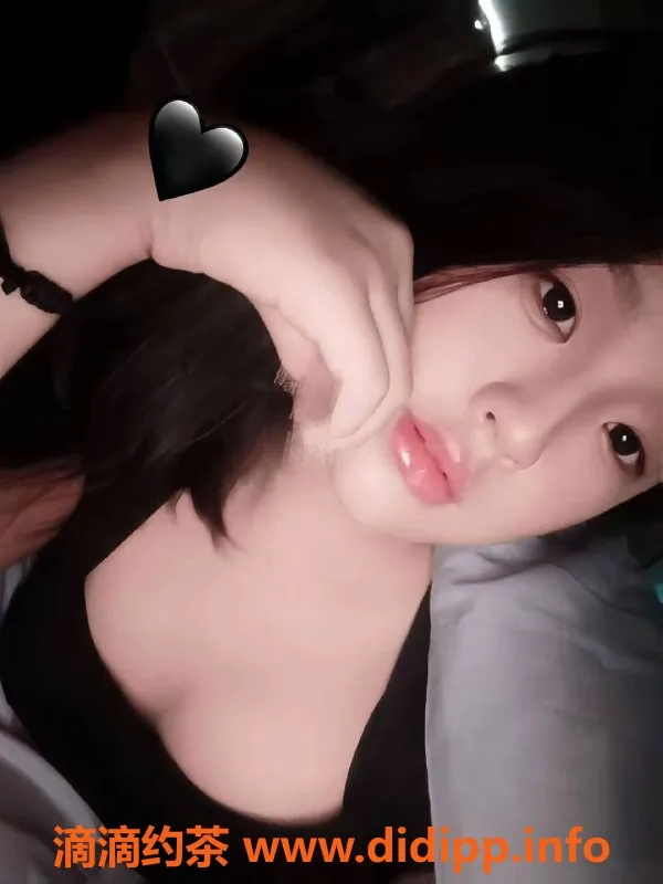 深圳楼凤资源信息,南山甜甜，超值SM体验，只需1000起