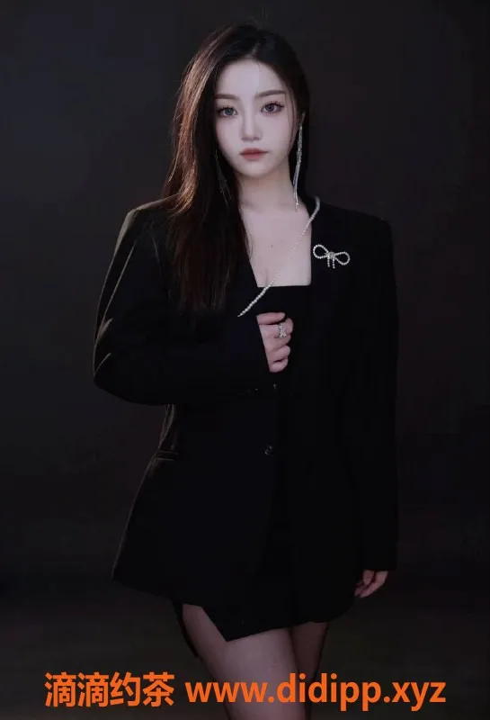 上海楼凤-静安蔓蔓老师，福利价800P，抓紧出价！