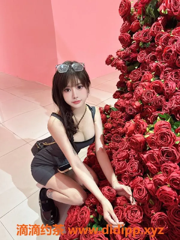 深圳楼凤-福田灿灿，1500起，服务多样，满足你的一切需求