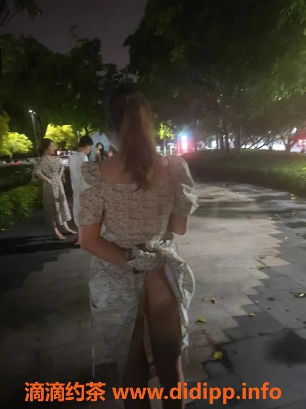 昆明楼凤-盘龙区小小，800元服务，视频验证保证！