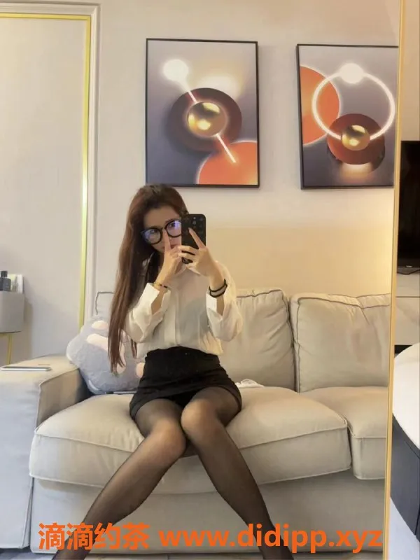 广州楼凤-天河甜梦御姐，11P优惠，身临其境的体验！