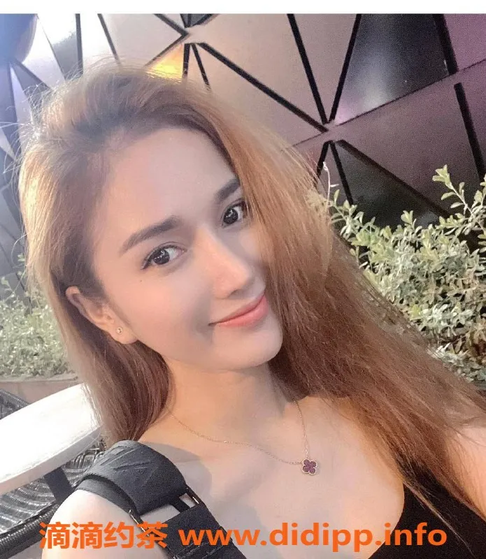 上海楼凤资源信息,闵行米琪儿：165身高C罩杯，1800元开启体验