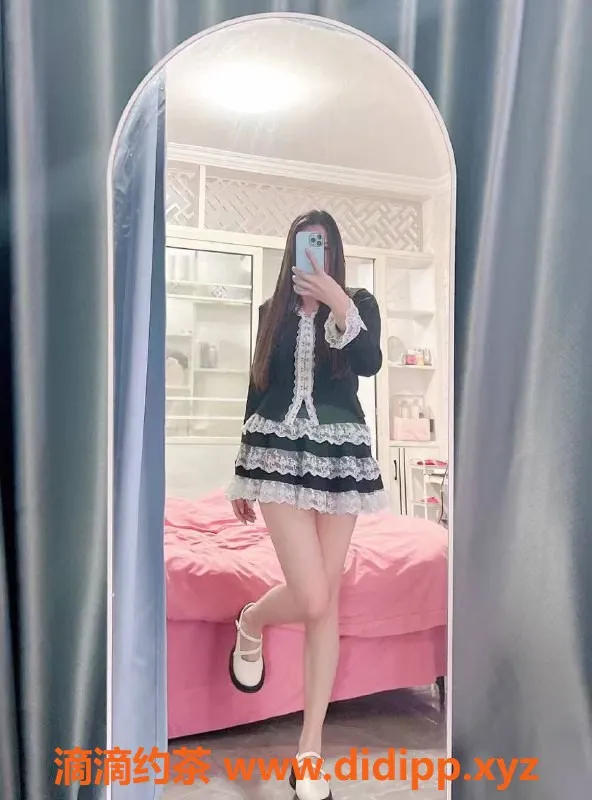 广州楼凤-天河嫩妹小艺，体验7P舌吻服务