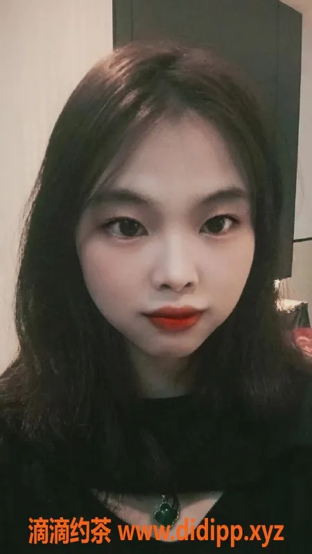 杭州上门服务-陈熙，18岁160cm纯天然34C，服务多样，课费实惠