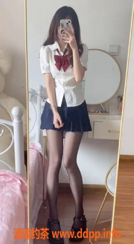 杭州上门服务-陈熙，18岁160cm纯天然34C，服务多样，课费实惠