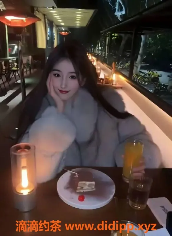 杭州楼凤-拱墅小艺95年美女，60分钟只需半6！