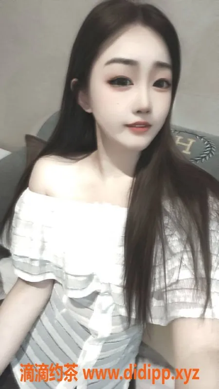 深圳楼凤-罗湖小希，900元舌吻调情服务