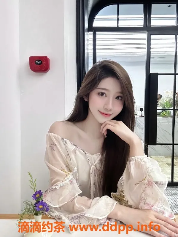 广州楼凤-天河御姐欧阳妮妮，长腿诱惑，7P服务！