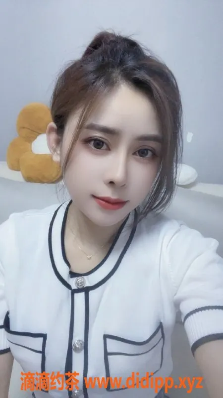 杭州楼凤-拱墅区维维，160cm 45kg C杯，800元体验